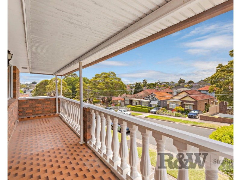 25 BYRNE AVENUE, Russell Lea NSW 2046