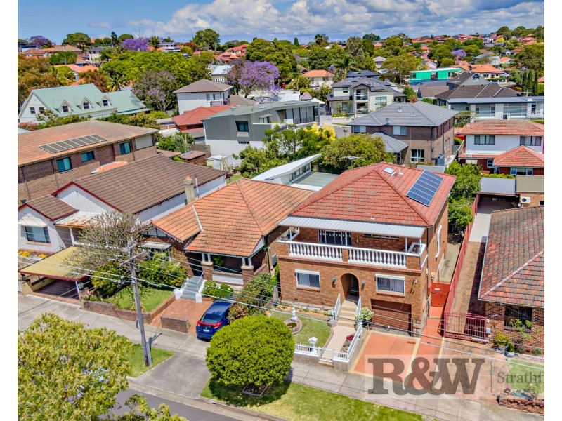 25 BYRNE AVENUE, Russell Lea NSW 2046