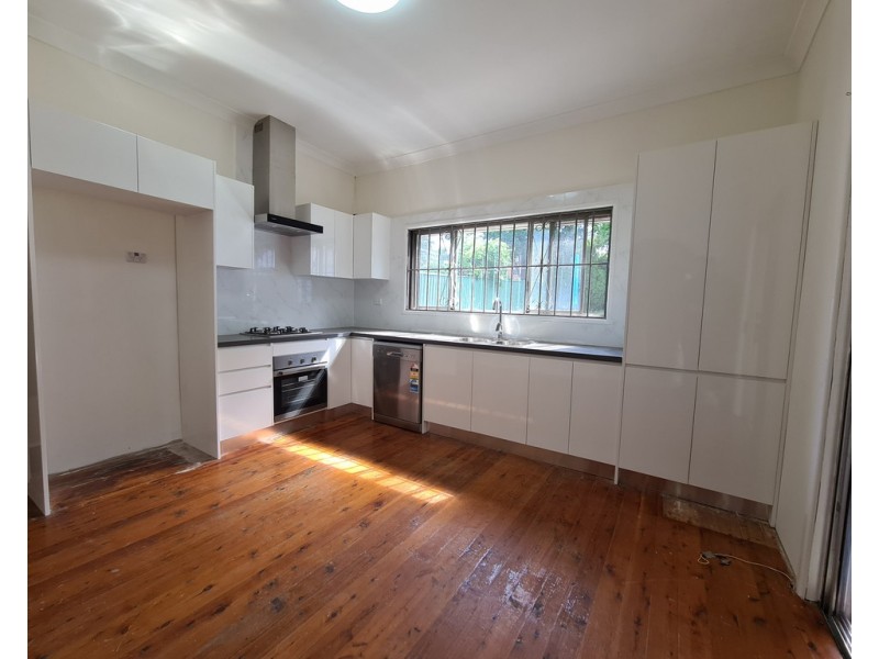 12a QUEEN STREET, Concord West NSW 2138