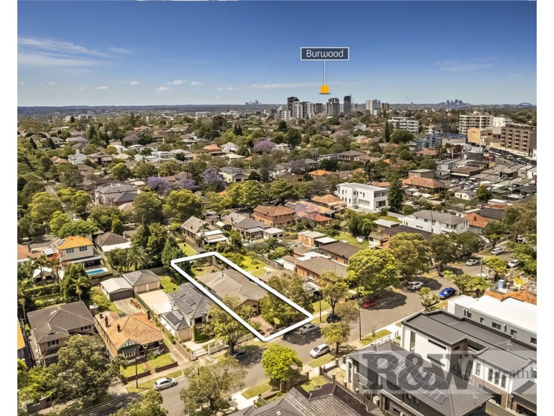 21 MINTARO AVENUE, Strathfield NSW 2135