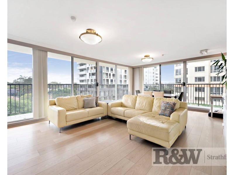 8d/30-34 CHURCHILL, AVENUE, Strathfield NSW 2135