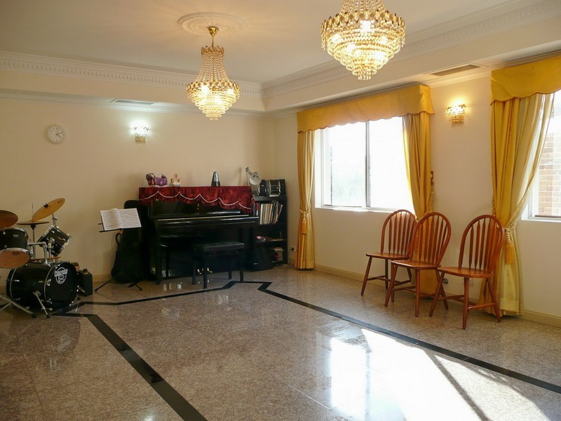 Strathfield NSW 2135