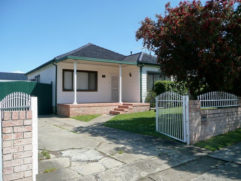 46 JUNO PARADE, Greenacre NSW 2190