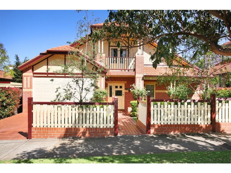 8 MERLEY ROAD, Strathfield NSW 2135