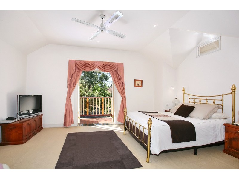 8 MERLEY ROAD, Strathfield NSW 2135