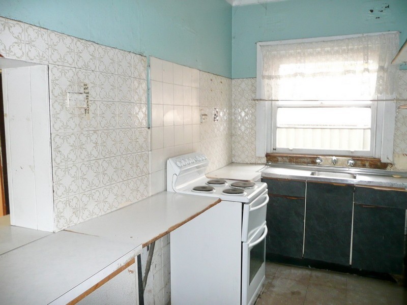 22 WALSH AVENUE, Croydon Park NSW 2133