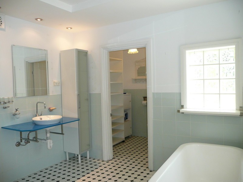 4 EARLE STREET, Arncliffe NSW 2205