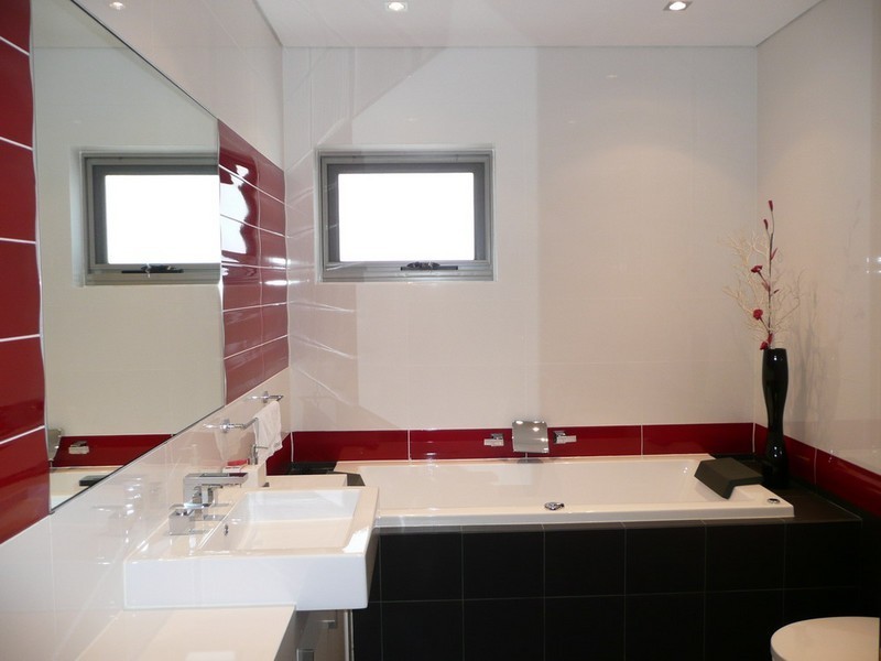 5 SHELLCOTE ROAD, Greenacre NSW 2190