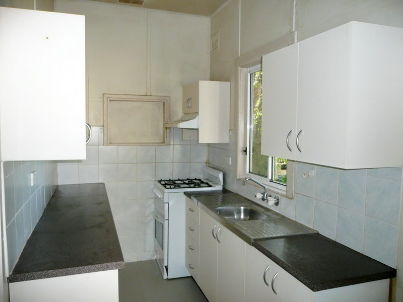 25  JUNO PARADE, Greenacre NSW 2190