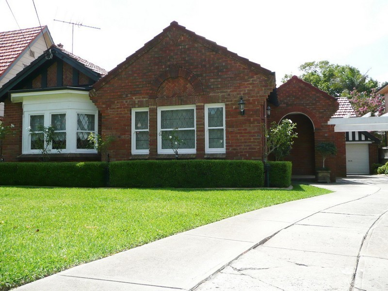 15  STRATHFIELD AVENUE, Strathfield NSW 2135