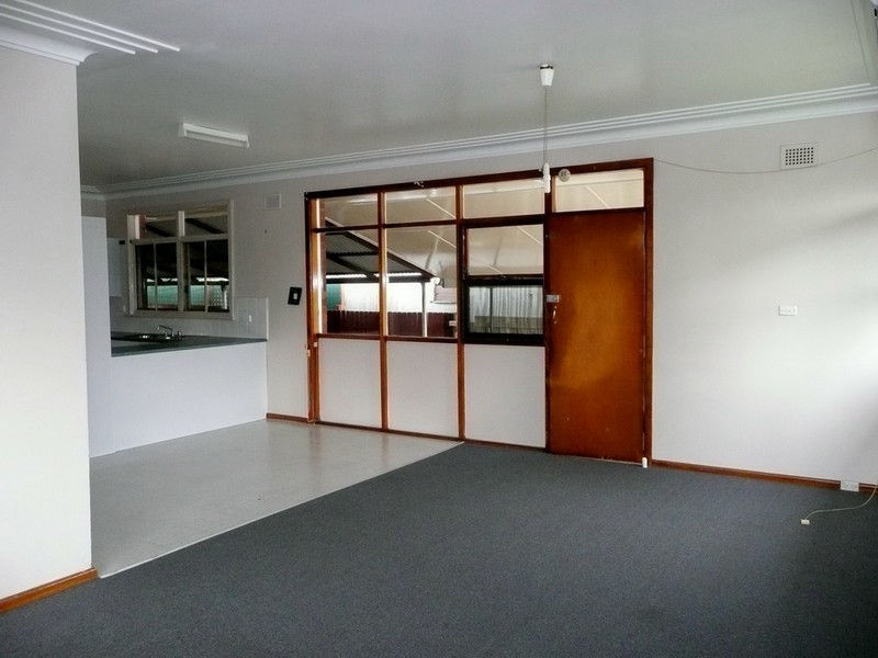 11 PARKVIEW AVENUE, Belfield NSW 2191