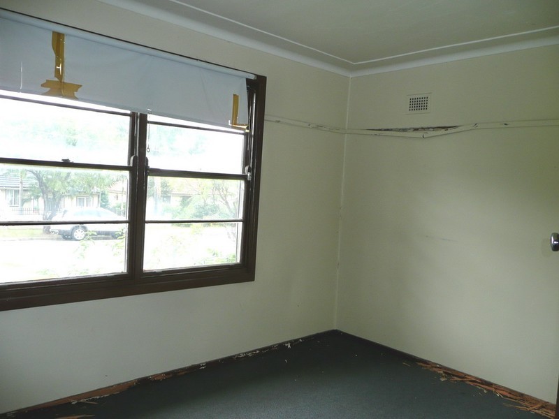 2 KEIRA AVENUE, Greenacre NSW 2190