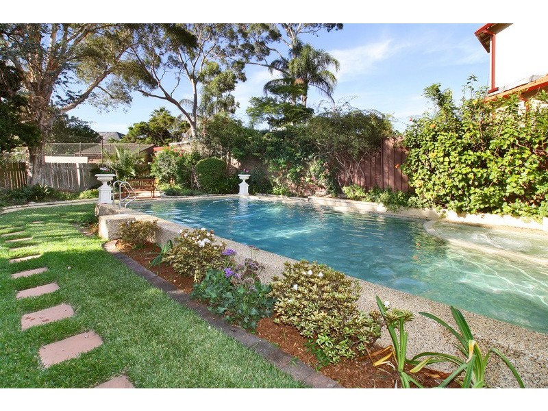 9 BARKER ROAD, Strathfield NSW 2135