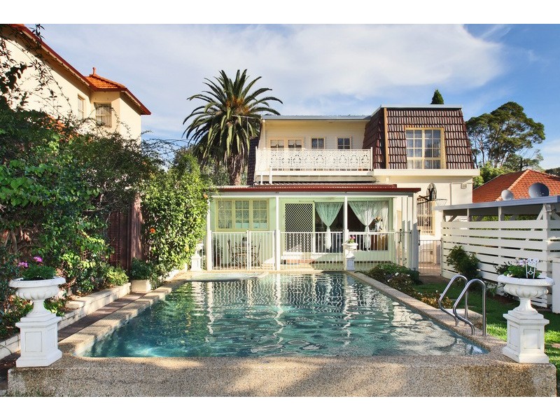 9 BARKER ROAD, Strathfield NSW 2135