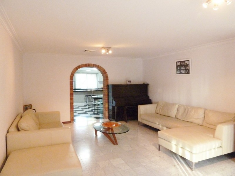 30 COTSWOLD ROAD, Strathfield NSW 2135