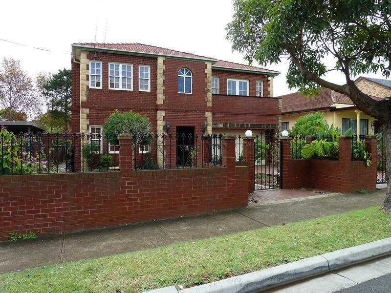 27  FAIRHOLM STREET, Strathfield NSW 2135
