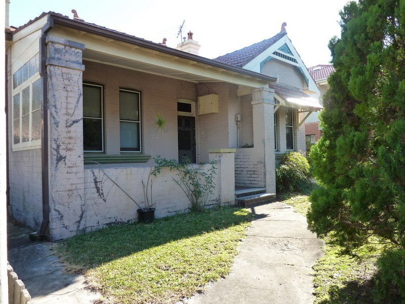 152 CONCORD ROAD, North Strathfield NSW 2137