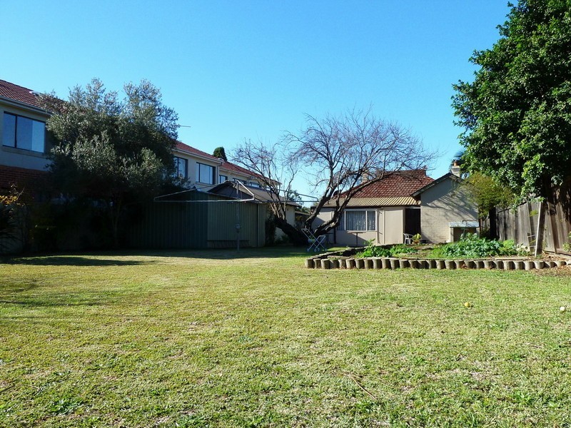 152 CONCORD ROAD, North Strathfield NSW 2137