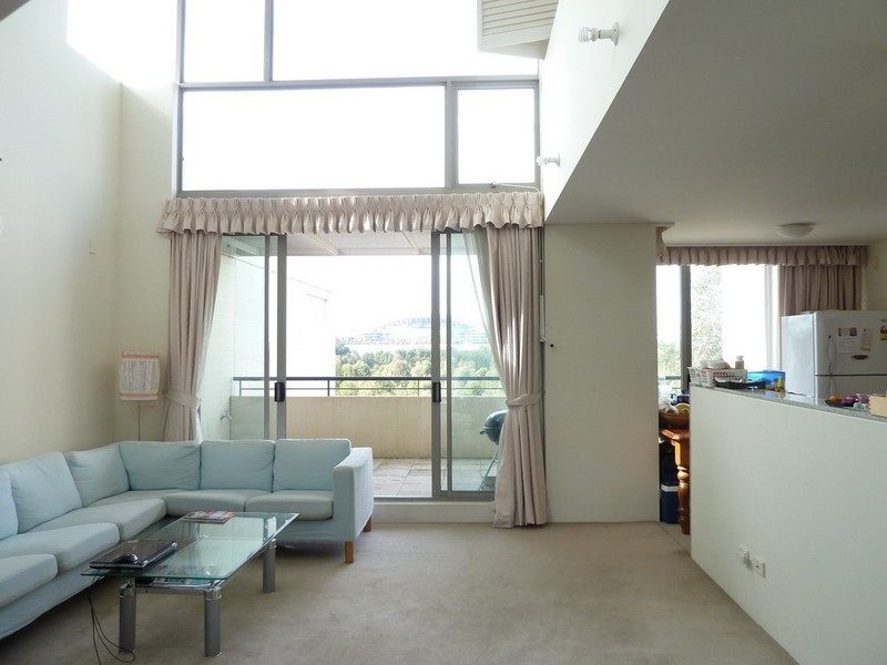 11/7 OWENS AVENUE, Newington NSW 2127