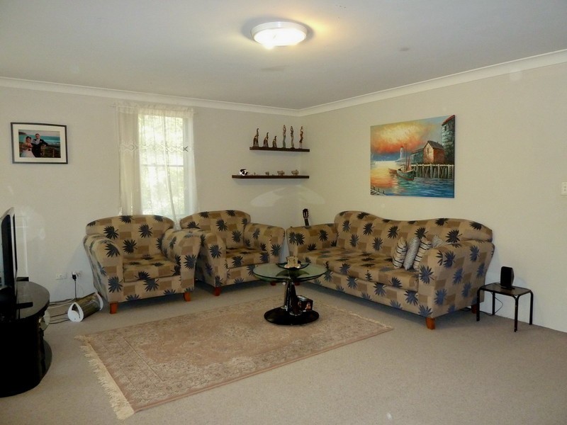 2/11  ROBERT STREET, Telopea NSW 2117