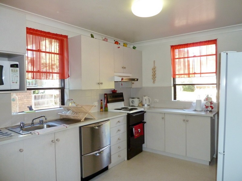 2/11  ROBERT STREET, Telopea NSW 2117