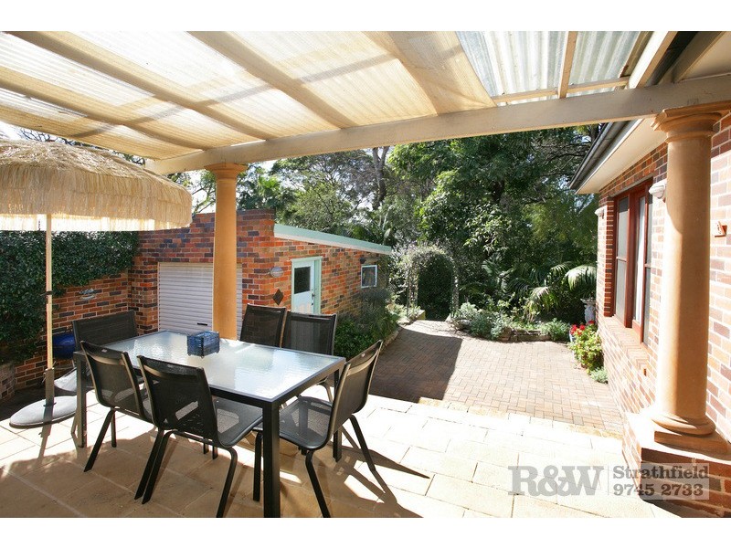 17 DIXSON AVENUE, Dulwich Hill NSW 2203