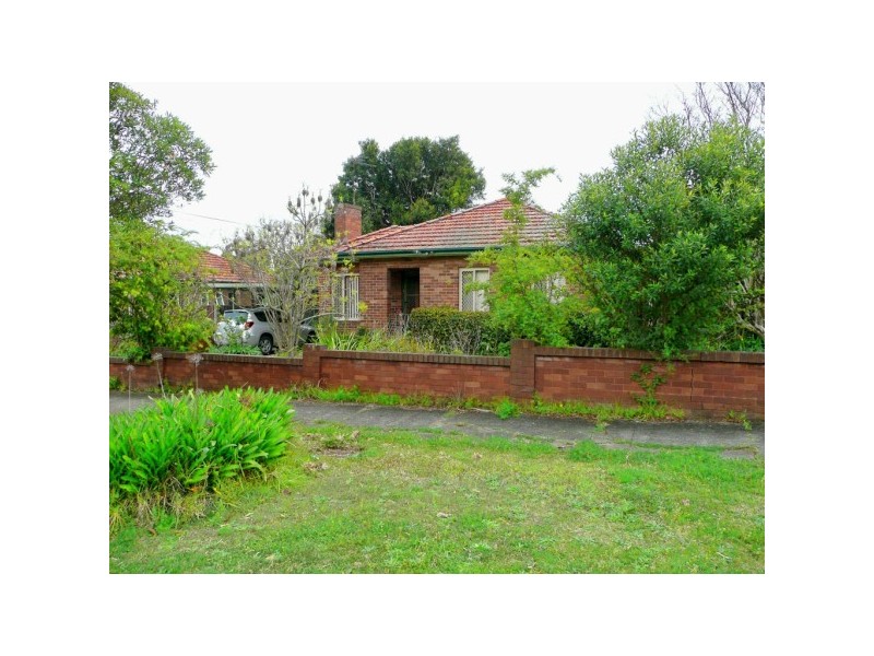21  AMAROO AVENUE, Strathfield NSW 2135