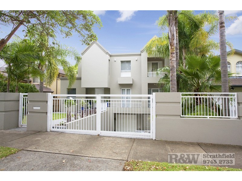 93 CHALMERS ROAD, Strathfield NSW 2135