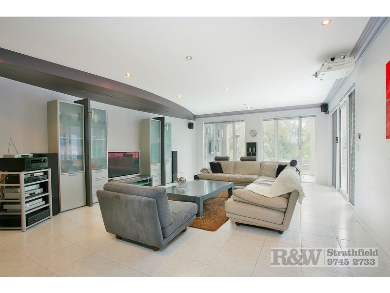 93 CHALMERS ROAD, Strathfield NSW 2135