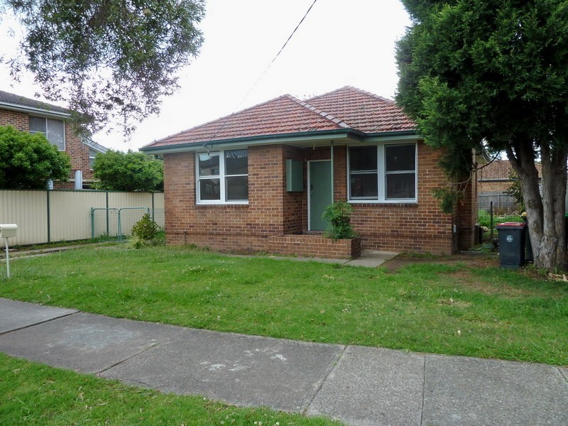 2 CLARENCE STREET, Belfield NSW 2191