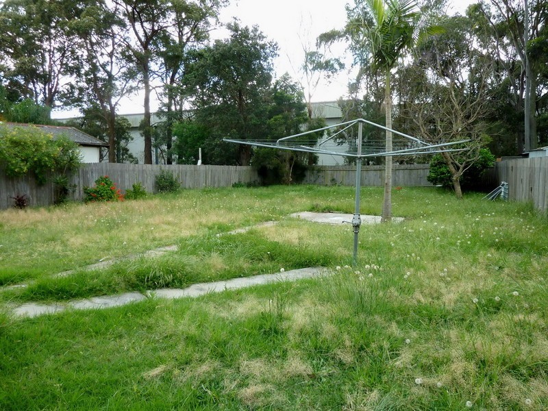 7 DREW STREET, Greenacre NSW 2190