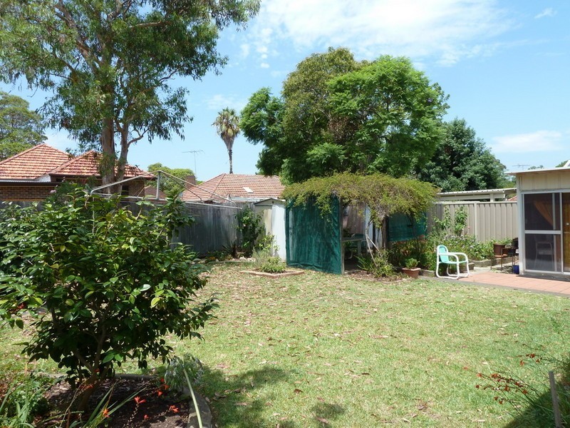 16 AMAROO AVENUE, Strathfield NSW 2135