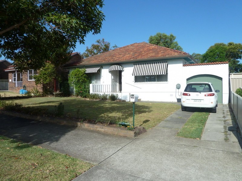 16 AMAROO AVENUE, Strathfield NSW 2135