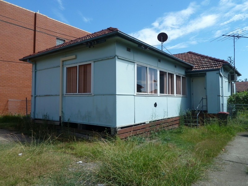 49 JUNO PARADE, Greenacre NSW 2190