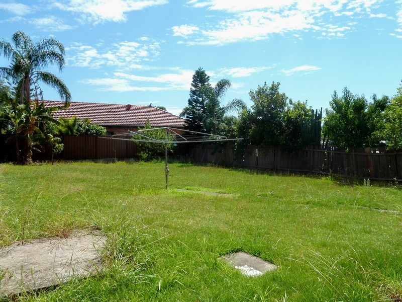 49 JUNO PARADE, Greenacre NSW 2190