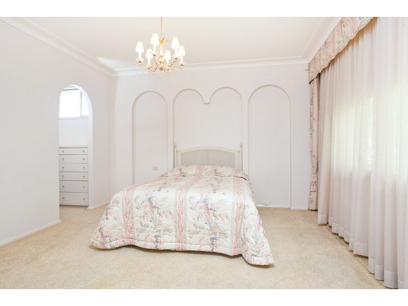 75 WOODSIDE AVENUE, Strathfield NSW 2135