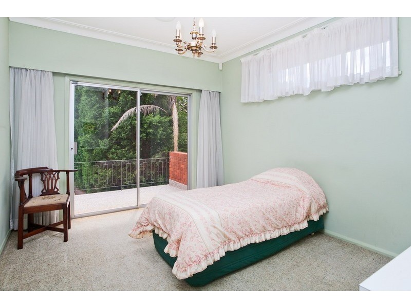 75 WOODSIDE AVENUE, Strathfield NSW 2135