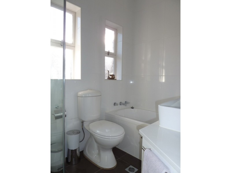 21 NOBLE AVENUE, Strathfield NSW 2135