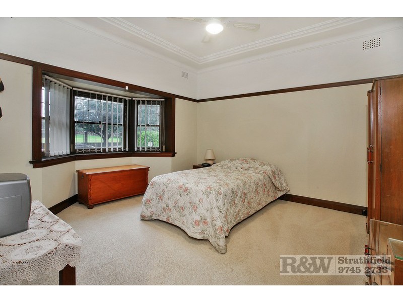 43 SHORTLAND AVENUE, Strathfield NSW 2135