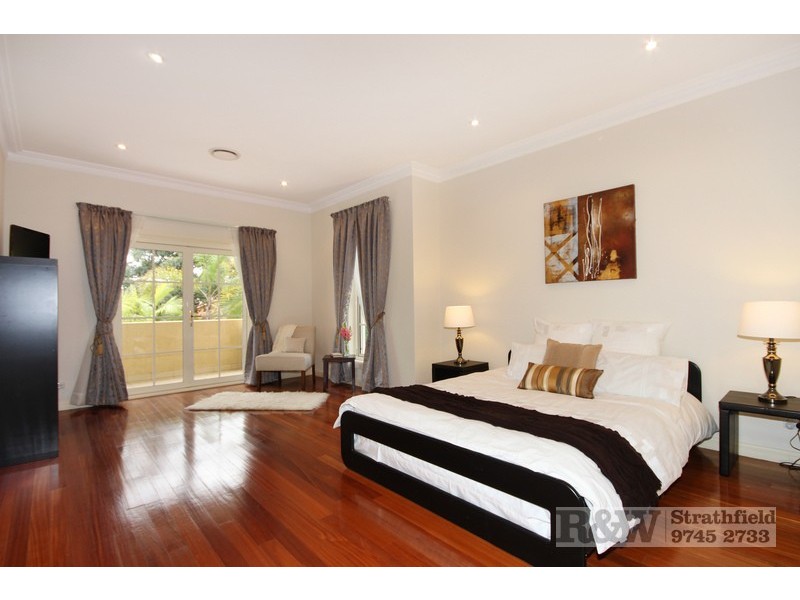5 MYEE AVENUE, Strathfield NSW 2135