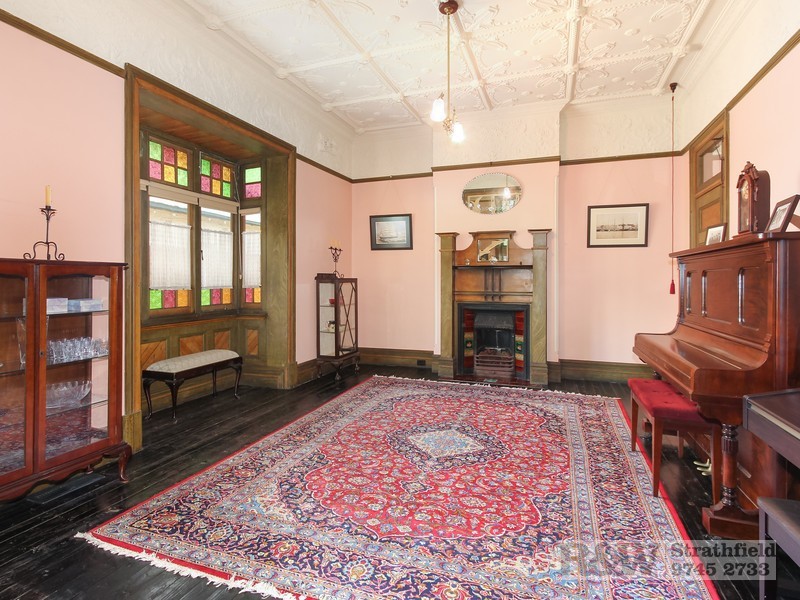 33 ABBOTSFORD ROAD, Homebush NSW 2140