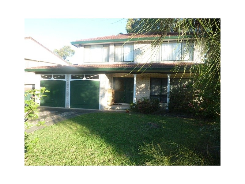 3 ISLINGTON CRESCENT, Greenacre NSW 2190