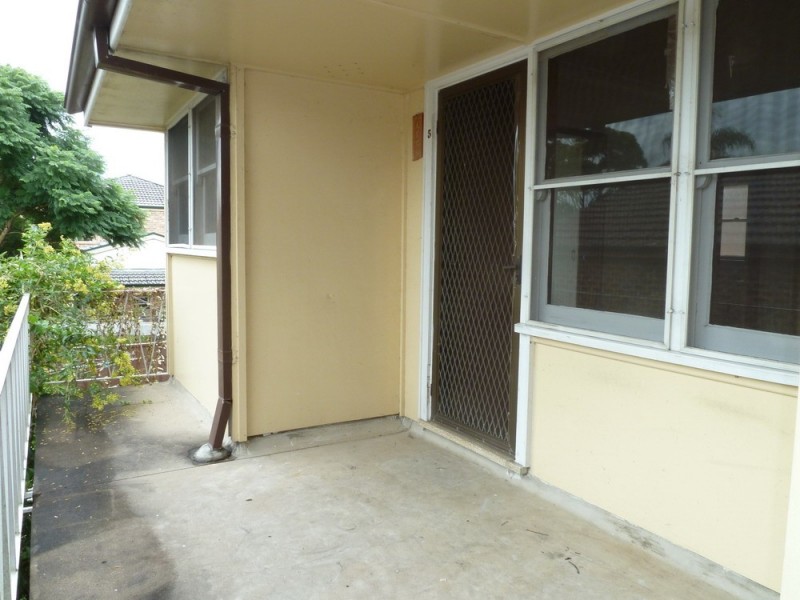 1-5/128 WILBUR STREET, Greenacre NSW 2190