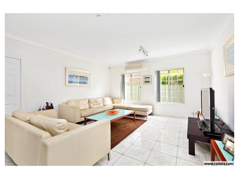 28 COTSWOLD ROAD, Strathfield NSW 2135