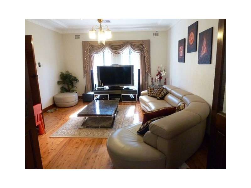 4 VERONA STREET, Strathfield NSW 2135