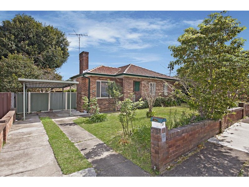 21 AMAROO AVENUE, Strathfield NSW 2135