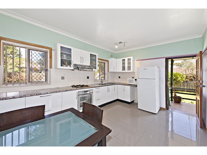 21 AMAROO AVENUE, Strathfield NSW 2135