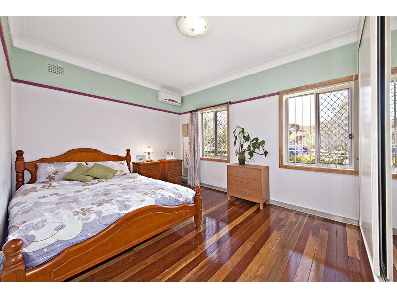 21 AMAROO AVENUE, Strathfield NSW 2135