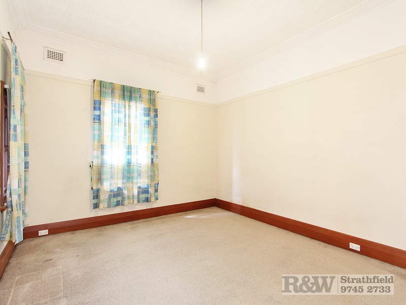14 LIVINGSTONE STREET, Burwood NSW 2134