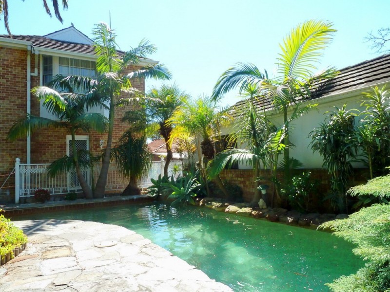 Strathfield NSW 2135